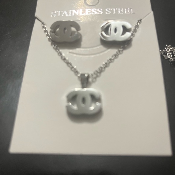 Silver Stainless Steel Interlocking Inspired CC Pendant Necklace & Earrings Set - Picture 2 of 3